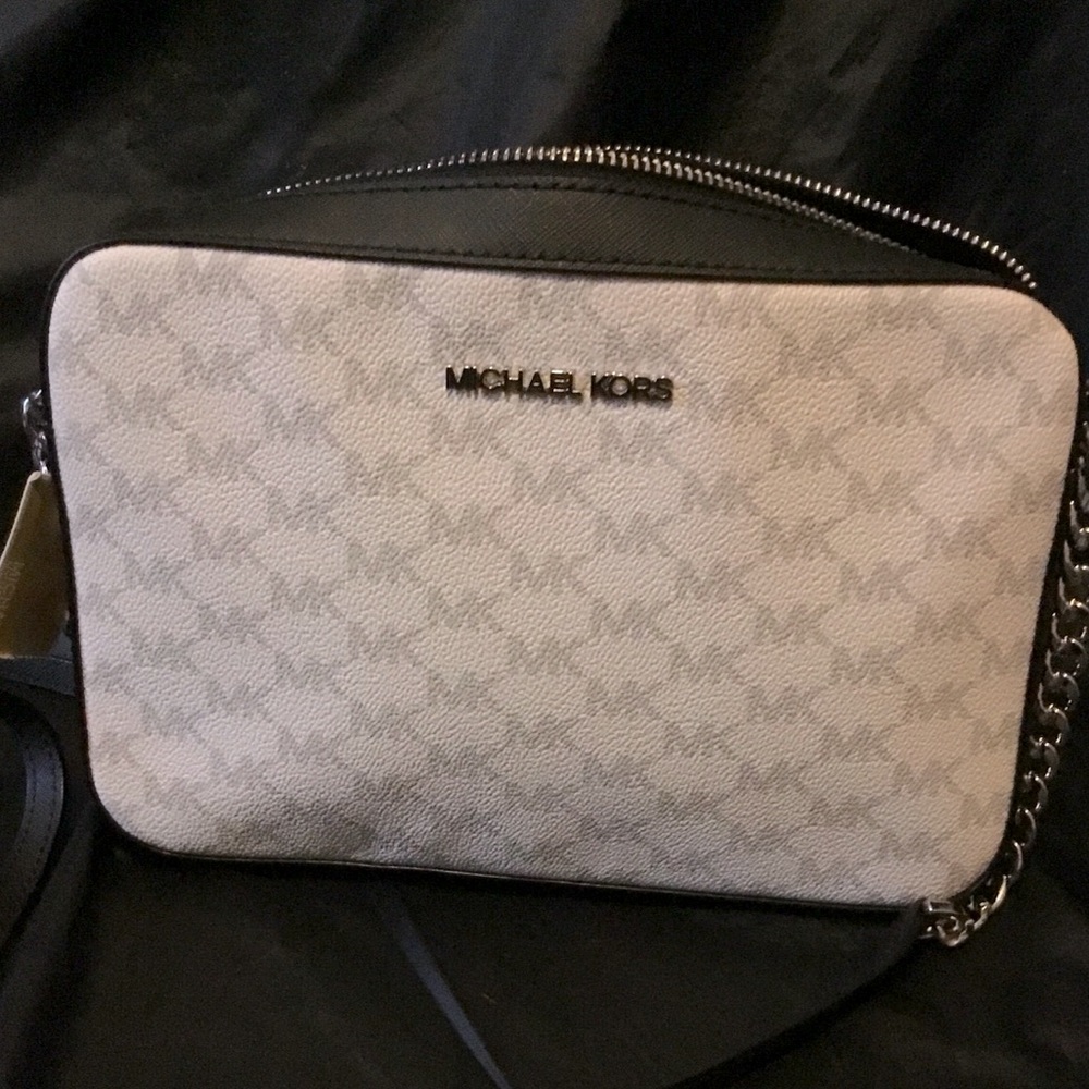 Michael Kors cross body